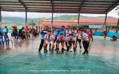 SMKN 1 Wanayasa Tunjukkan Semangat Sportivitas di babak pertama dalam Lomba Bola Voli memeriahkan HUT PGRI Tahun 2025